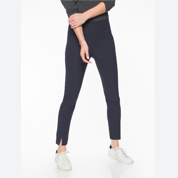 Athleta Women's Black Wander Slim Ankle Pant Size 4